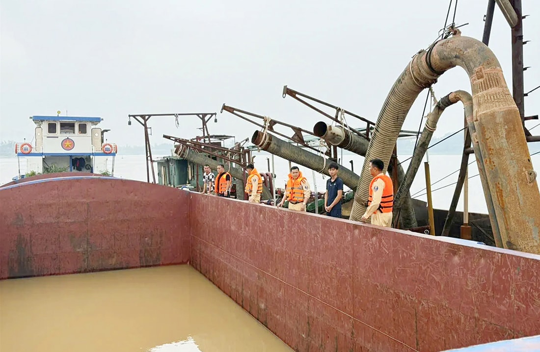 bắt giữ phương tiện